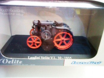 Maqueta tractor Landini Velite